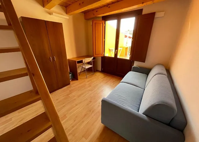 Domo Is Solus - Affittacamere - Living Sant'Antioco