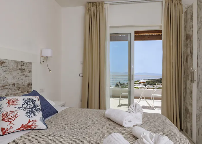 Mercury Beach Hotel